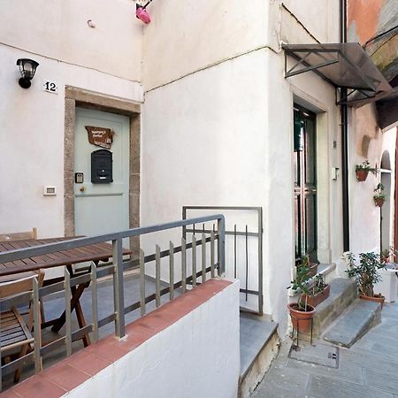 Hemingway'S Shelter Villa La Spezia Buitenkant foto